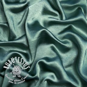 Satin SOIVÉ old green